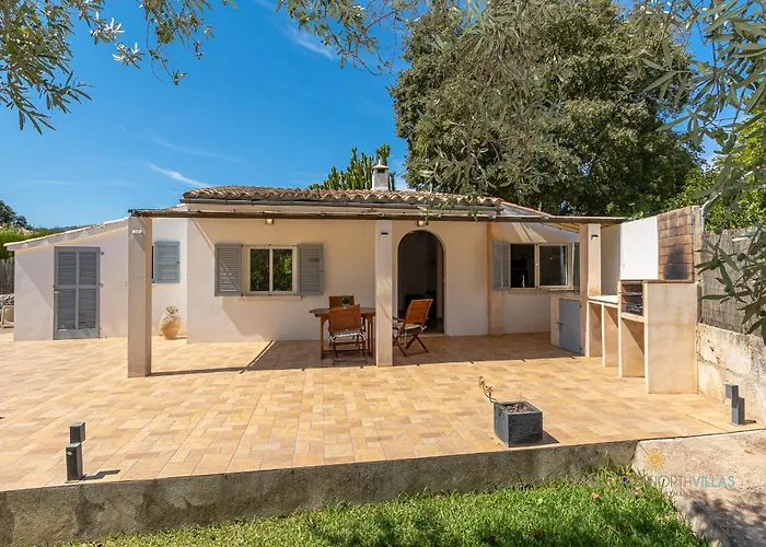 Les Oliveres Petites De Un Ferienhaus